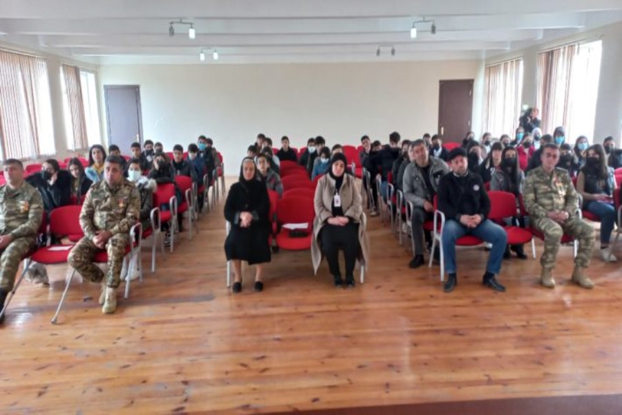 Milli qəhrəmanın adını daşıyan məktəbdə vətənpərvərliklə bağlı tədbir keçirildi