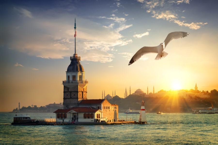 İstanbul Qüllələri: Möcüzələri kəşf edin