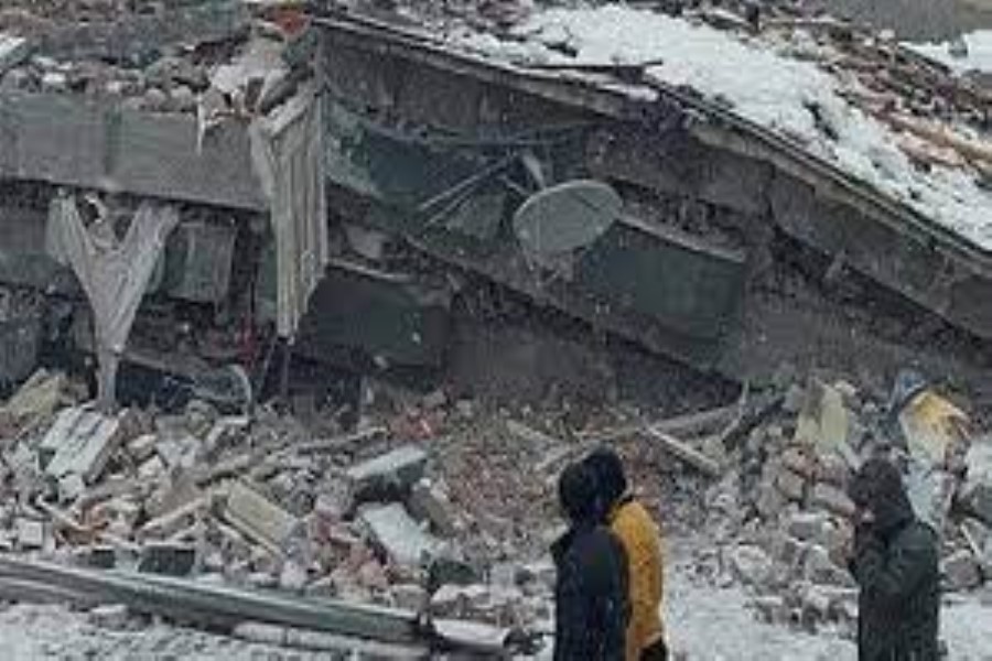 Hatayda baş verən zəlzələnin 84-cü saatında 21 yaşlı yeniyetmə dağıntılar altından çıxarılıb - ÖZƏL