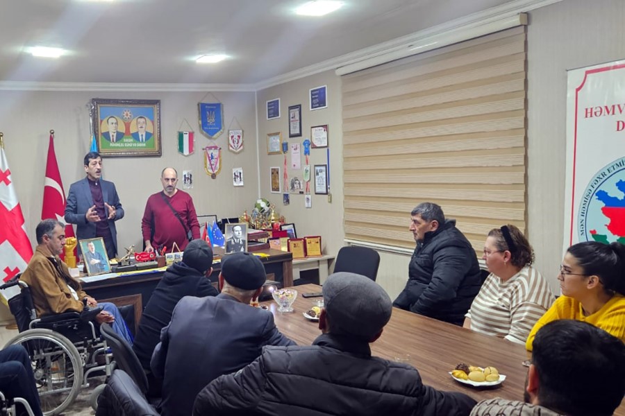 «Əlilliyi olan insanlar üçün bərabər məşğulluq imkanlarının təmin edilməsi» layihəsi çərçivəsində görüş keçirilib - FOTOLAR