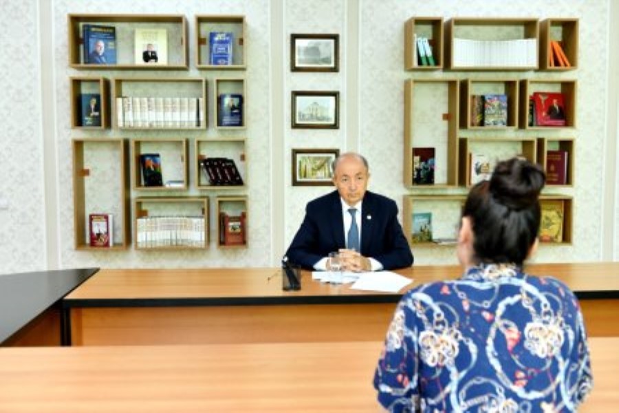 Ədliyyə naziri Şamaxıda vətəndaşları qəbul edib