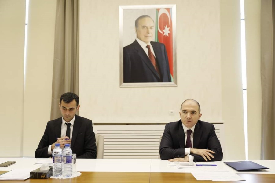 Nazirliyin Aparatının rəhbəri Fuad Musayev Xızı rayonunda vətəndaşları qəbul edib