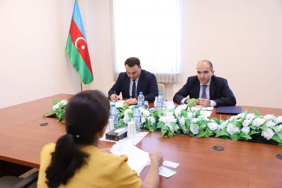 Nazirliyin Aparatının rəhbəri Fuad Musayev Hacıqabul rayonunda vətəndaşları qəbul edib