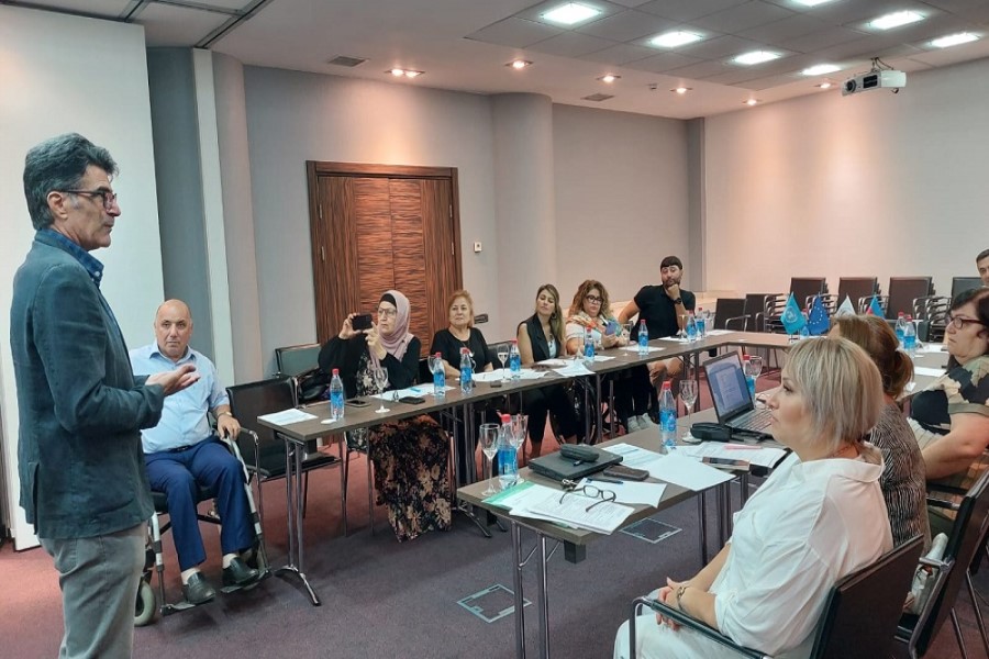 Alternativ hesabatların hazırlanması üçün konsultasiyalar keçirilib - FOTOLAR
