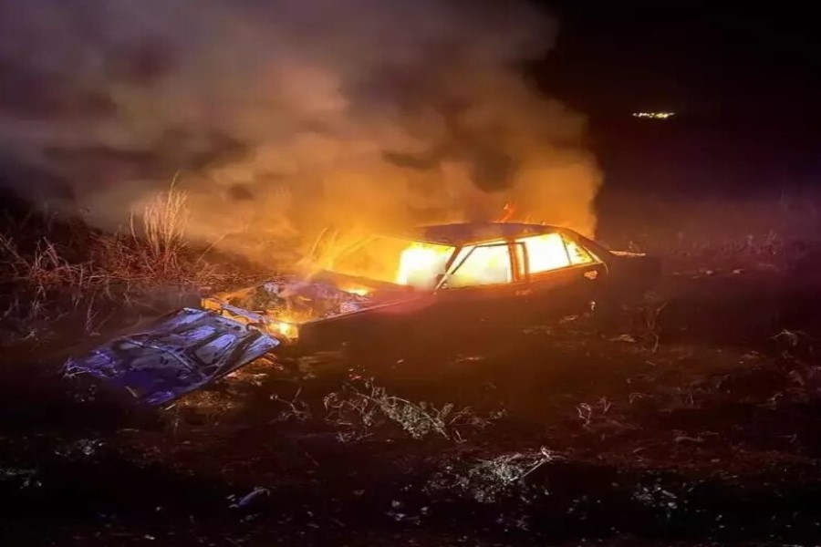 Avtomobil xəndəyə çırpılaraq yanıb: 6 nəfər ölüb, 1 nəfər yaralanıb