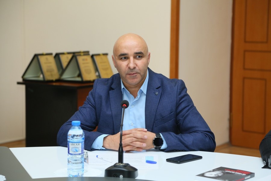 “Tariximizi dünyaya müasir formatda təqdim etməliyik” - Zaur İbrahimov