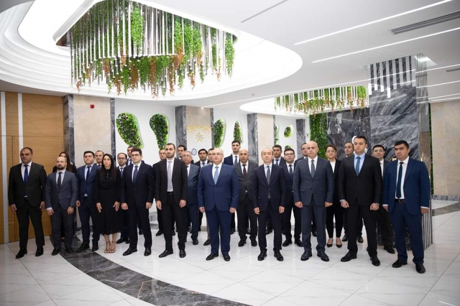 Şəhidlərimizin xatirəsi bir dəqiqəlik sükutla yad edilib