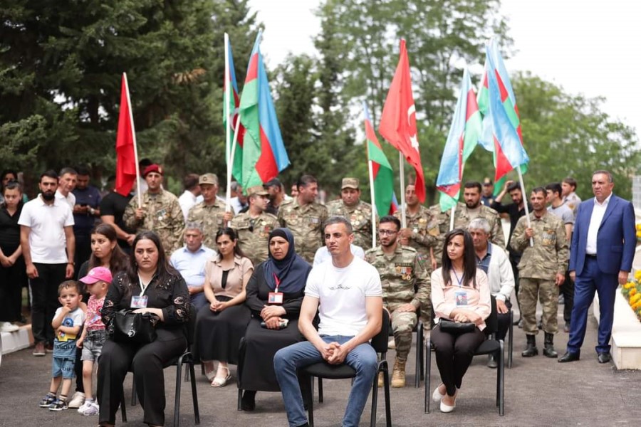 Milli Qurtuluş Günündə şəhid ailələrinə və müharibə ilə əlaqədar əlilliyi olan şəxslərə 100 mənzil və fərdi ev təqdim edildi