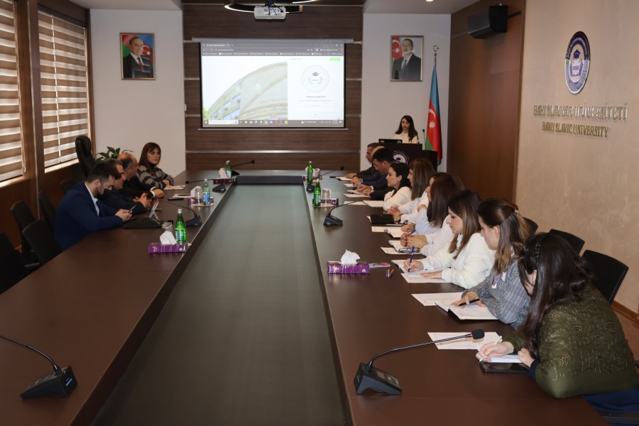 BSU-da “Rəqəmsal BSU” layihəsi çərçivəsində Elektron təhsil informasiya sistemi ilə bağlı növbəti görüş baş tutub