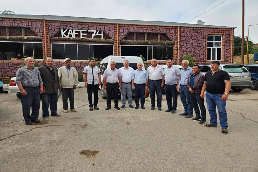 Səməd Vəkilov Çalxanqala kəndində Qərbi Azərbaycanlılarla görüşüb - FOTOLAR
