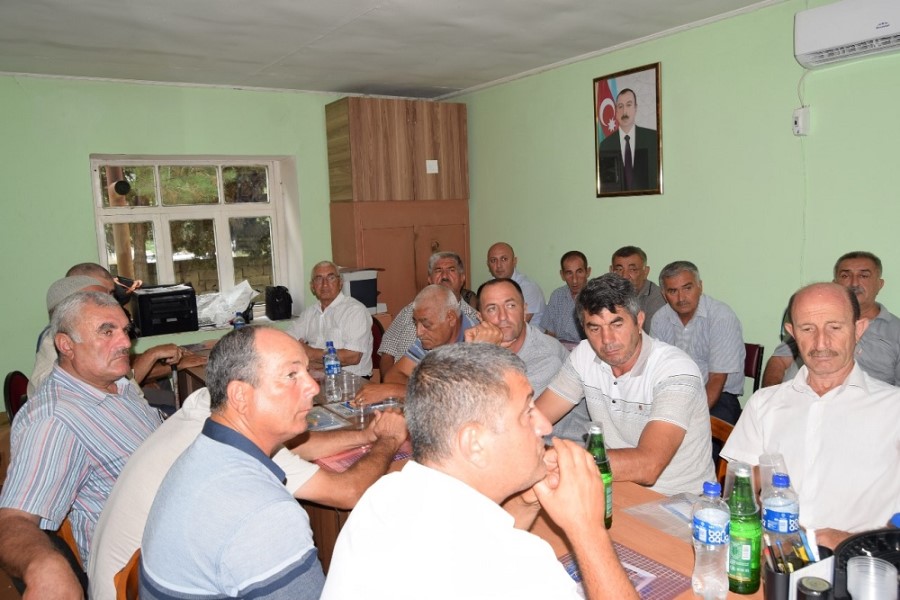 Kənd Təsərrüfatı məhsullarının arıtılması sahəsində sahibkarların maarifləndirilməsi mövzusunda təlim keçirilib - FOTOLAR