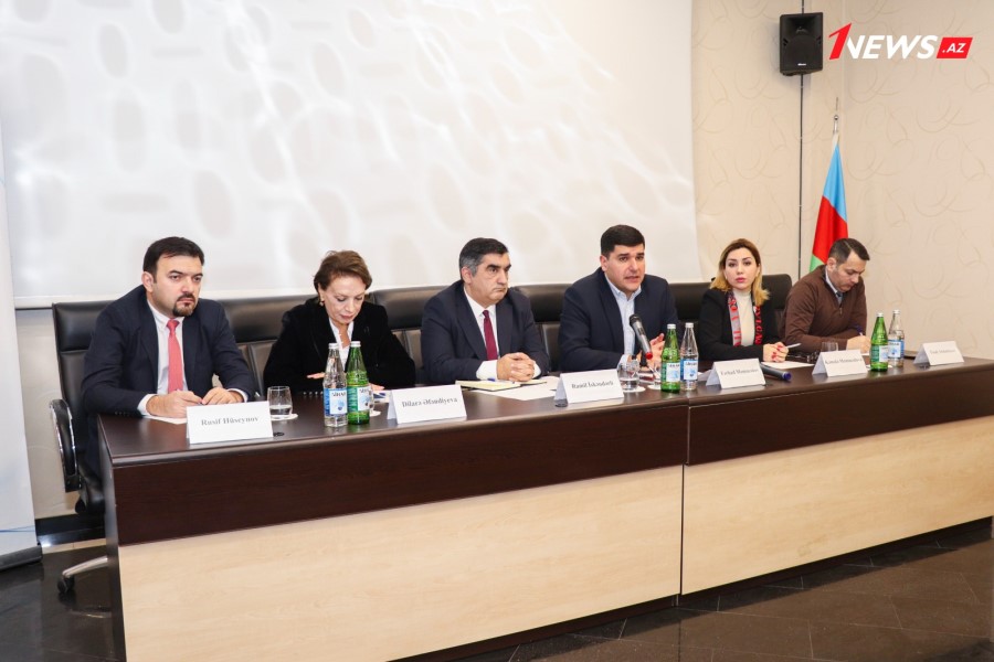 “Vətəndaş cəmiyyətinin sülh prosesində rolu” mövzusunda ictimai müzakirə keçirilib - FOTOLAR