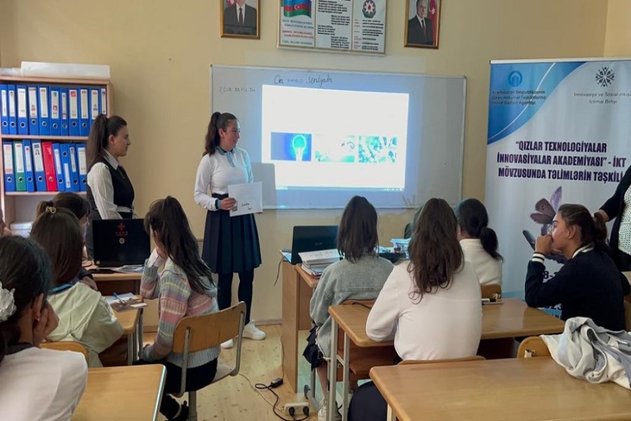 “Qızlar-Texnologiyalar İnnovasiyalar Akademiyası” adlı layihə keçirilib - FOTOLAR