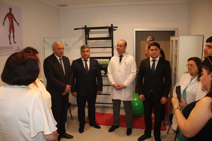 Göyçay Rayon Mərkəzi Xəstəxanasında yeni Fizioterapevtik və Reabilitasiya kabinetlərinin açılışı olub - FOTO