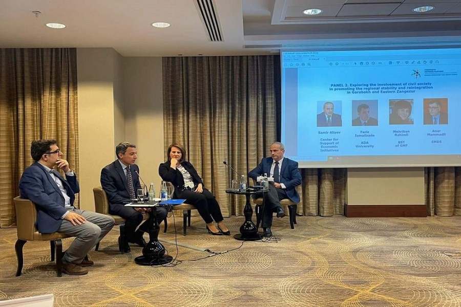 “Regional sabitliyin və Qarabağda və Şərqi Zəngəzurda reinteqrasiyanın təşfiqinə vətəndaş cəmiyyətinin iştirakı” mövzusu müzakirə olunur