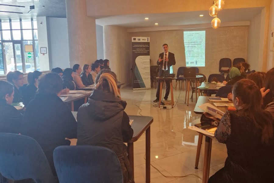 Bölgələrdə həssas qruplardan olan qadınların sosial müdafiəsinə dair seminar- FOTOLAR