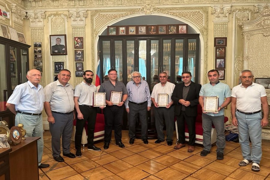 Bir qrup incəsənət xadimi Azərbaycan Yazıçılar Birliyinin Fəxri diplomları ilə təltif olunub