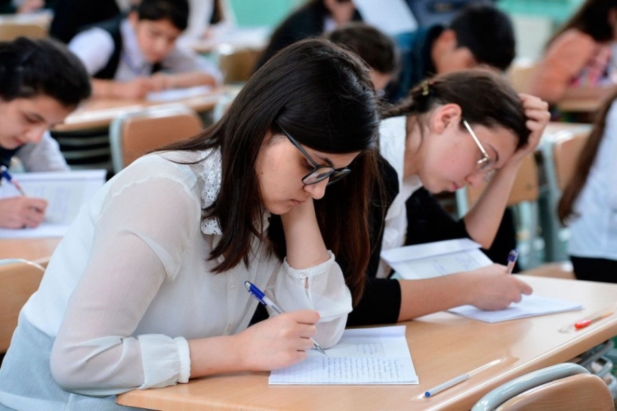 Ekspert: Yüksək qəbul balı buraxılış zəifdirsə kifayət etməyə bilər