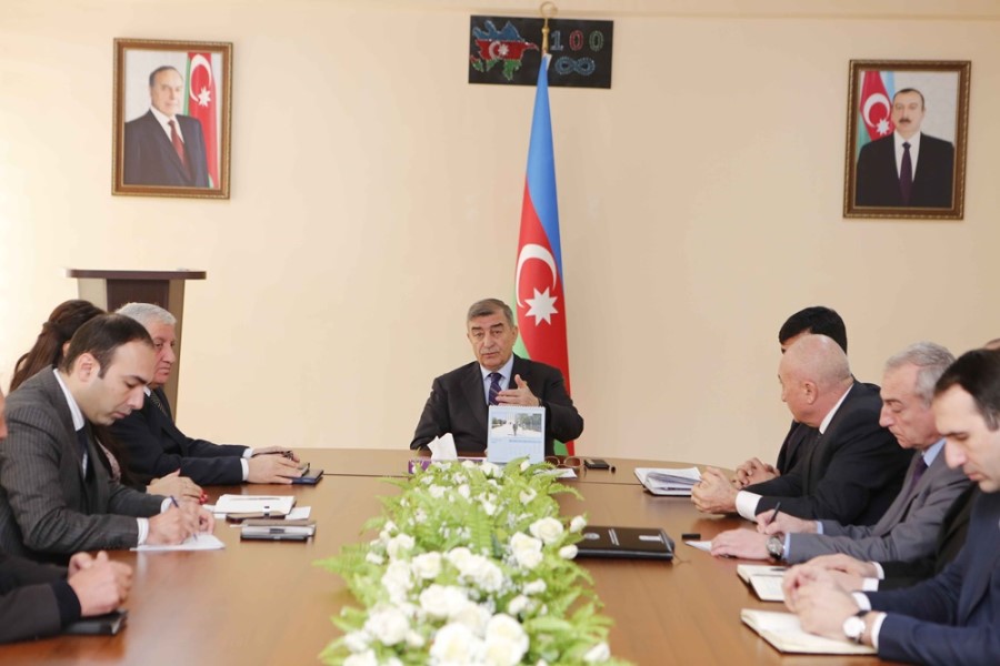 Şirvan Şəhər İcra Hakimiyyətinin başçısı İlqar Abbasov növbəti vətəndaş qəbulu keçirib - FOTOLAR