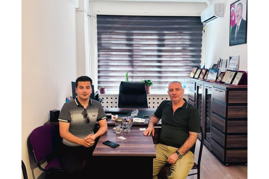 “Kıbrıs Türk” qəzetinin Azərbaycan üzrə nümayəndəsi QHT.az-ın qonağı olub