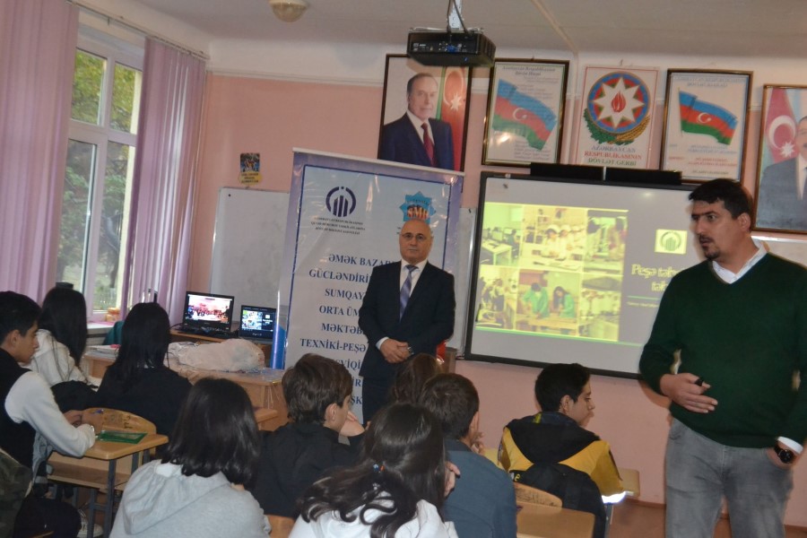 Yuxarı sinif şagirdlərinə əmək bazarının güçləndirilməsi üçün texniki-peşə təhsilinin təbliğinə dair seminar keçirilib