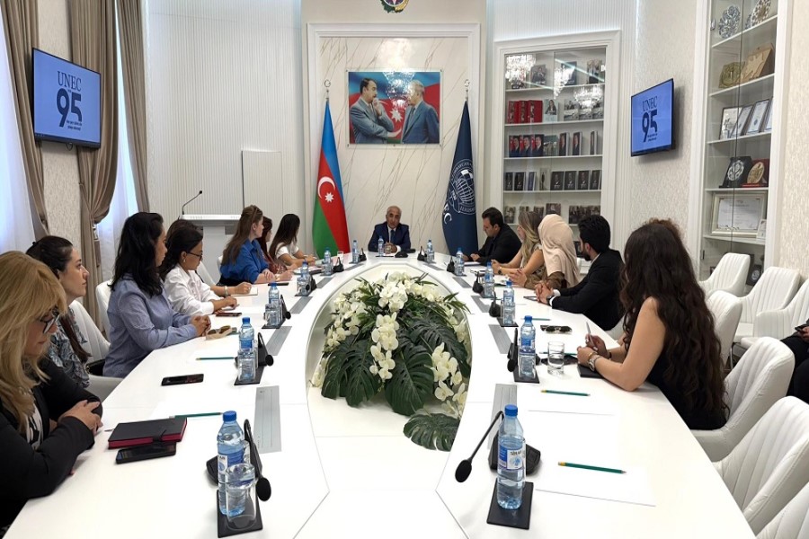 UNEC pedaqoqları üçün beynəlxalq ixtisasartırma proqramı başlayır - FOTOLAR