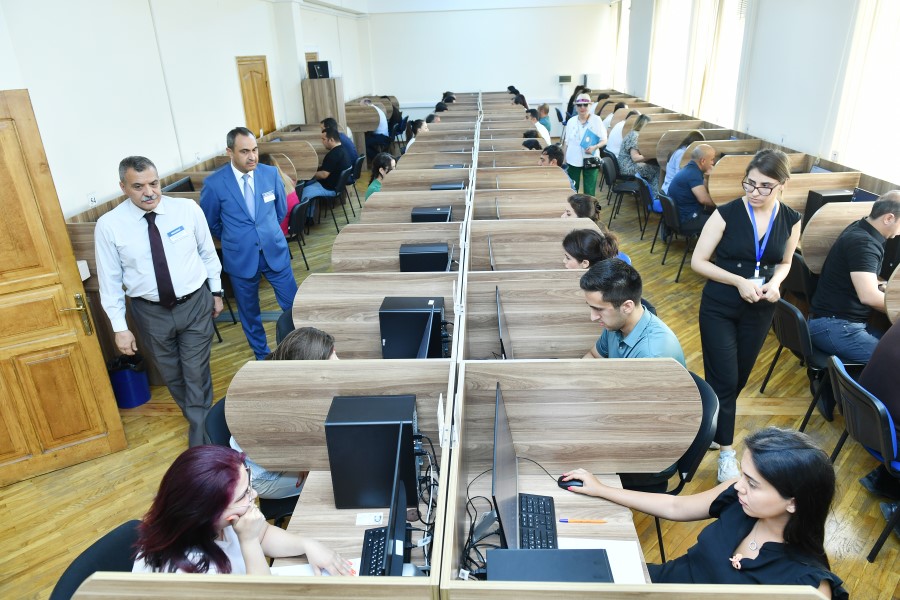 Ədliyyə orqanlarına qulluğa qəbulla bağlı növbəti test imtahanı keçirilib