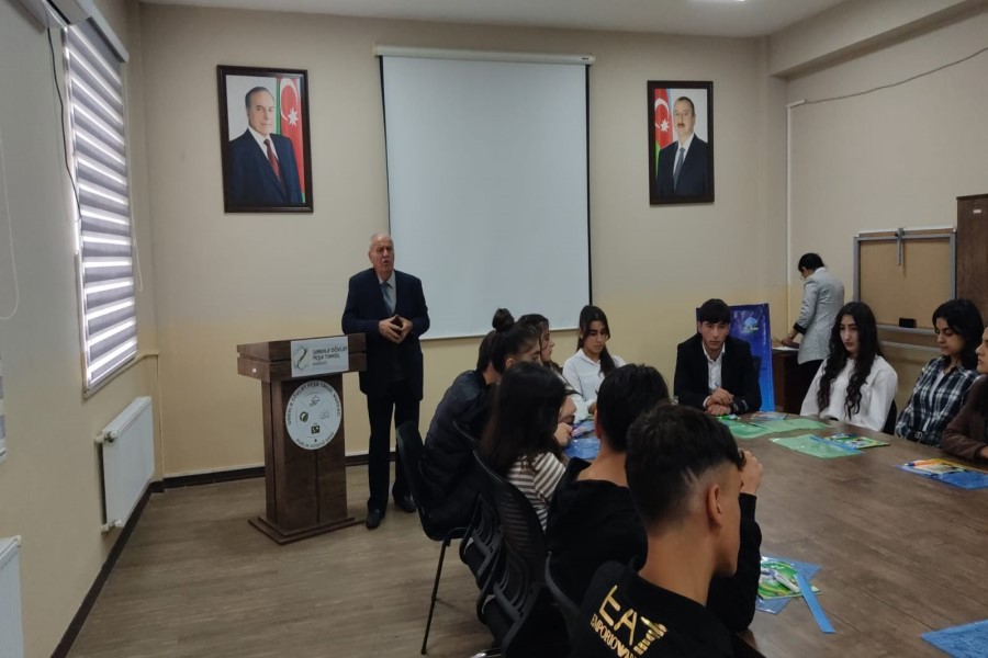 “Qəbələ Yazarlarına Dəstək“ ictimai birliyi layihəsinin 10-cu təlimini keçirib - FOTOLAR