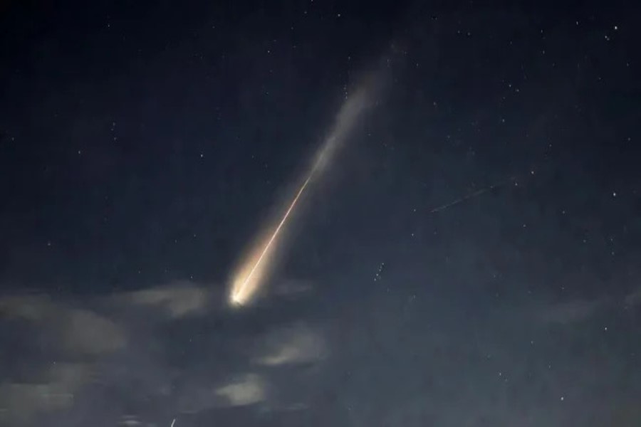 Qara dəniz üzərində kiçik meteorit parçalanıb
