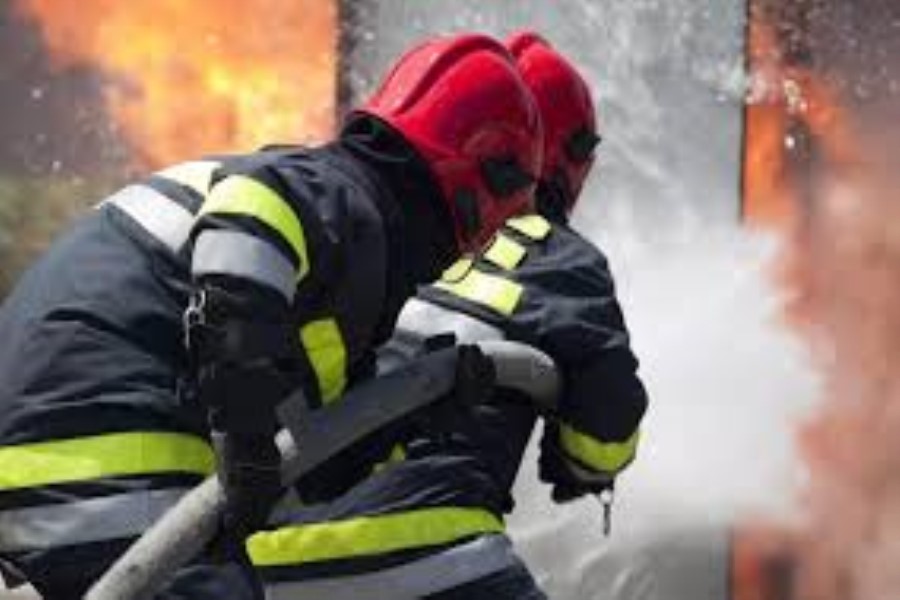 Bakıda çayxanada yanğın olub
