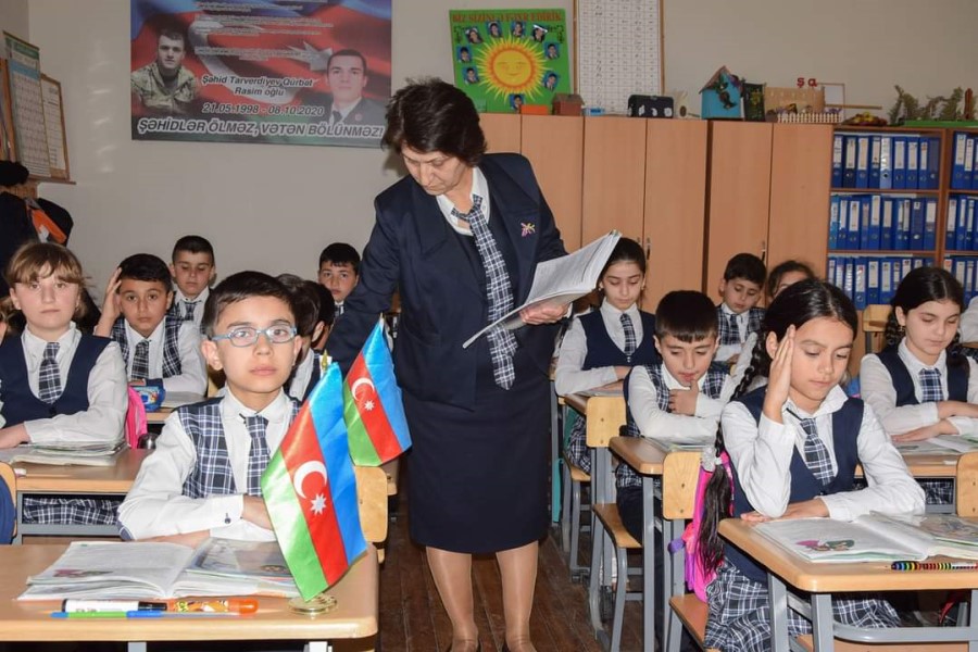 Təkrar sertifikatlaşdırmaya əsasən yaranan vakant yerlərə yeni müəllimlər təyin olunublar