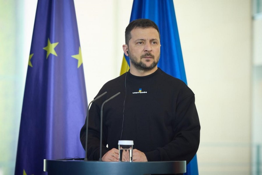 Ukraynaya niyə silah verməyəcəyini söylədi