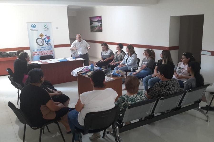 Yeniyetmə velosipedçilərin təhlükəsizliyi ilə bağlı tədbir keçirilib - FOTOLAR