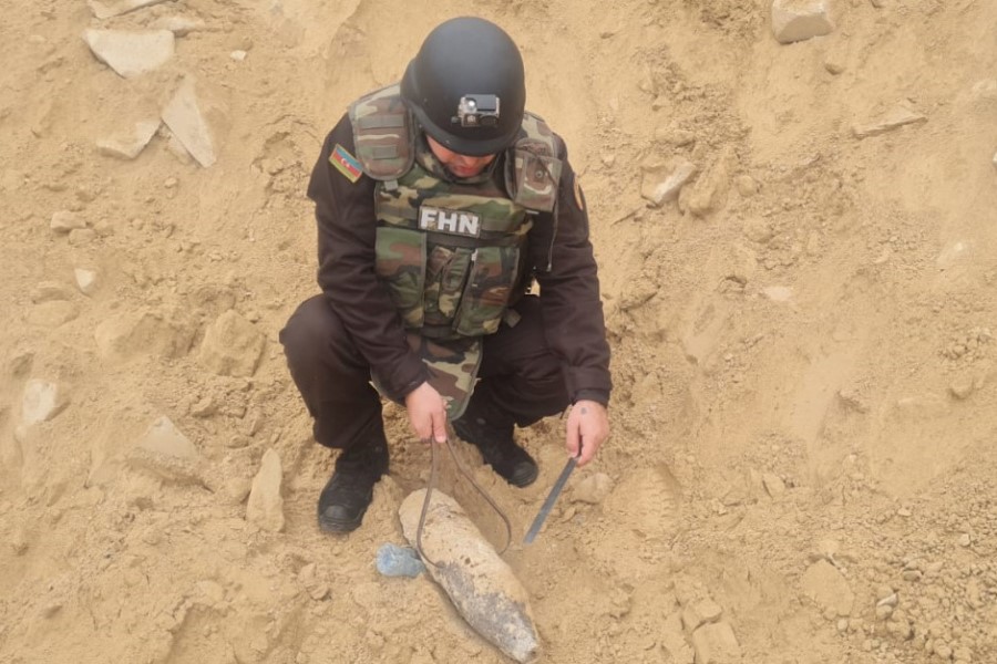 FHN: Bakı, Qaradağda 122 mm-lik top mərmisi aşkar edilərək zərərsizləşdirildi / VİDEO