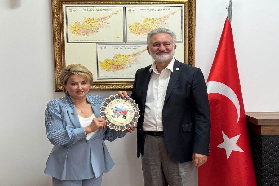 Azərbaycan ilə Kuzey Kıbrıs Türk Cümhuriyəti arasında sevgi körpüləri möhkəmlənir