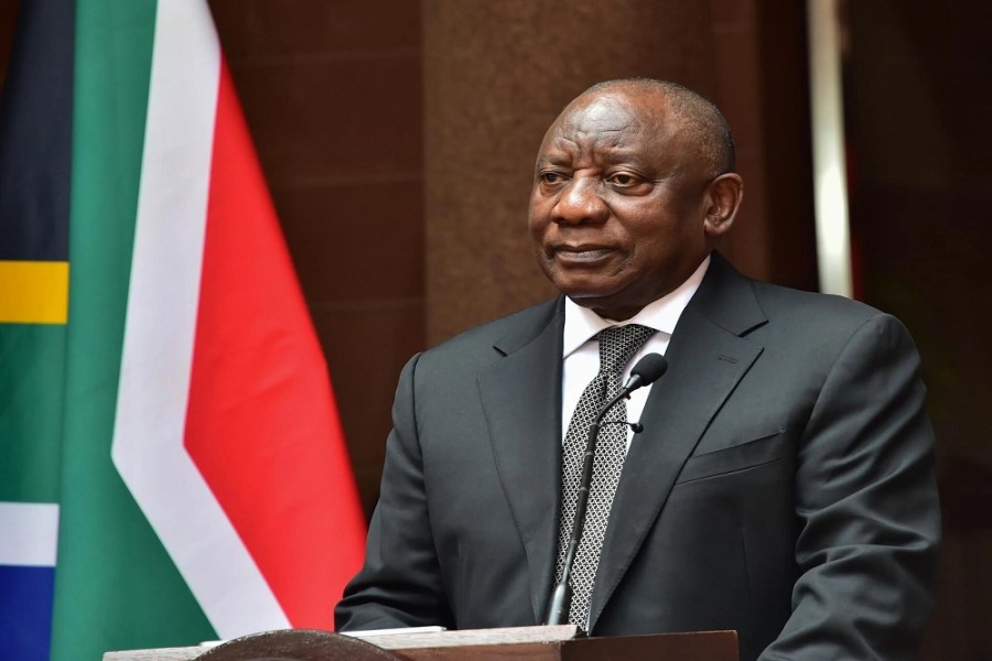 Cənubi Afrika prezidenti Rusiyaya silah tədarükü ilə bağlı ittihamlara cavab verib