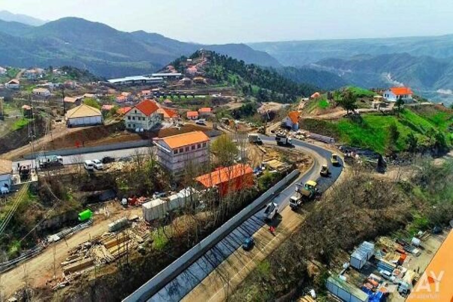 Məşhur fransız fotoqraf Laçında