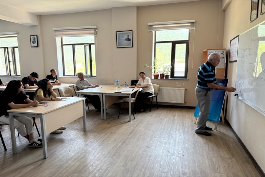 “Qəbələ Yazarlarına Dəstək“ ictimai birliyi layihəsinin növbəti təlimini keçirib - FOTOLAR