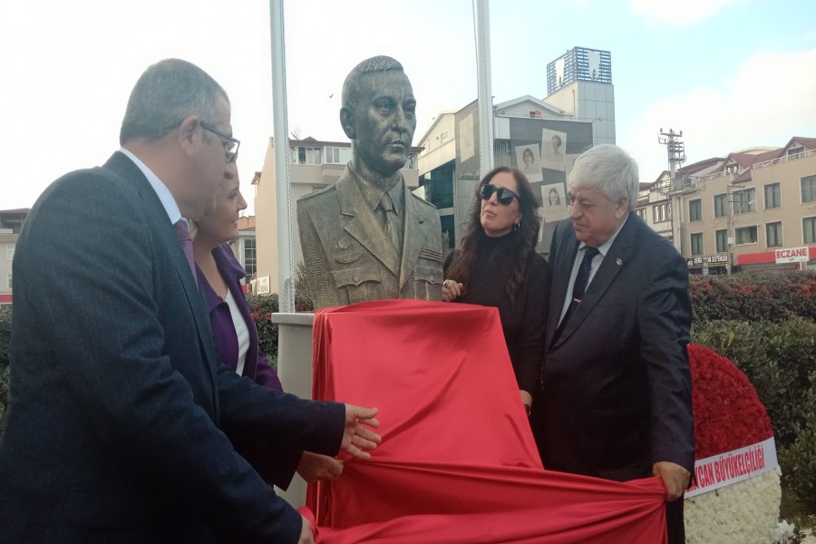 Türkiyədə general-mayor Polad Həşimov adına parkın açılışı və Anım Mərasimi keçirilib