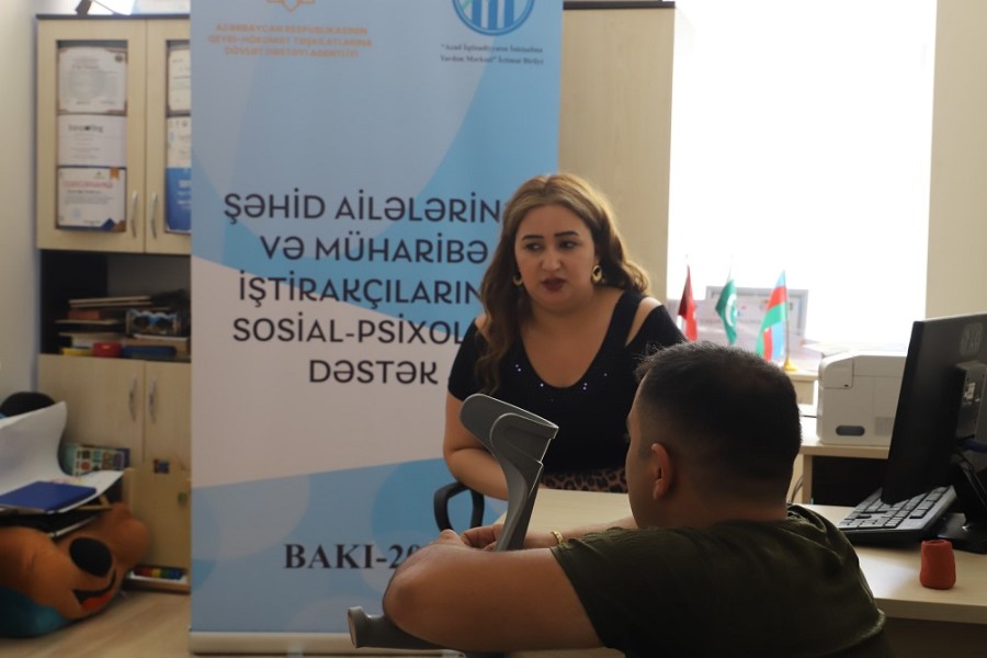QHT müharibədən zərər çəkənlər üçün sosial-psixoloji xidmətlər təşkil edir - FOTOLAR