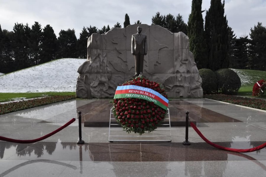 Fövqəladə Hallar Nazirliyinin yaradılmasının 19-cu ildönümü münasibətilə təntənəli iclas keçirilib