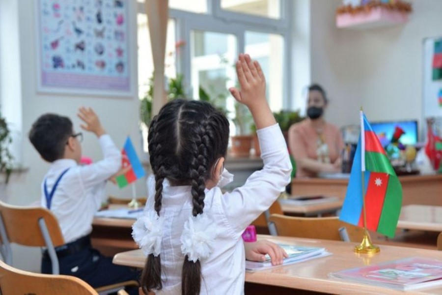 “Azərbaycan qadını təhsilli, güclü, fəal, səlahiyyətli olmalıdır”- QHT sədri