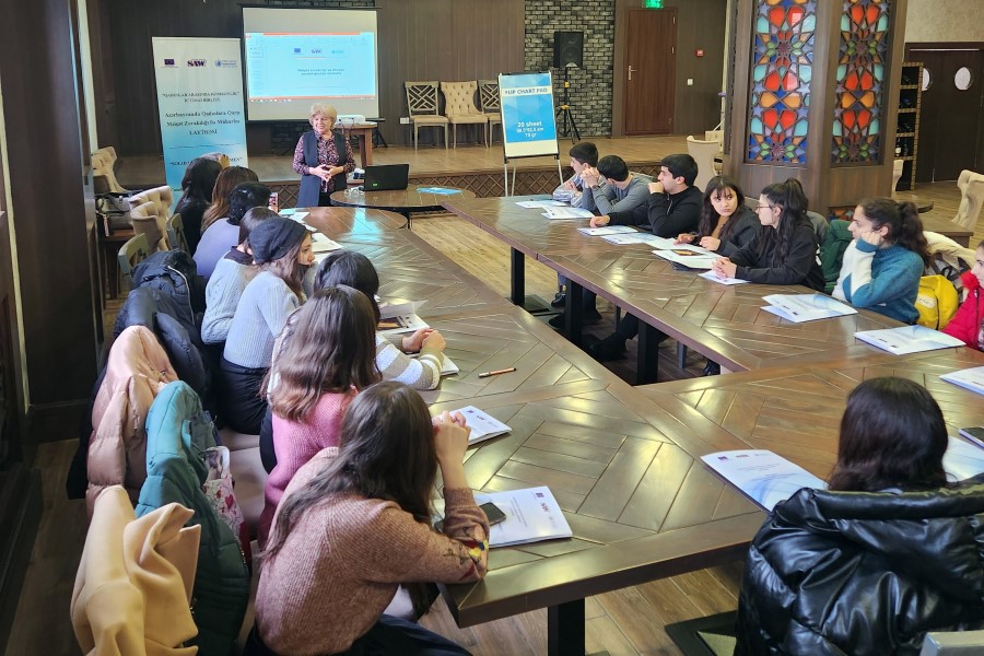 Regionlarda məişət zorakılığına dair seminarlar davam edir - FOTO