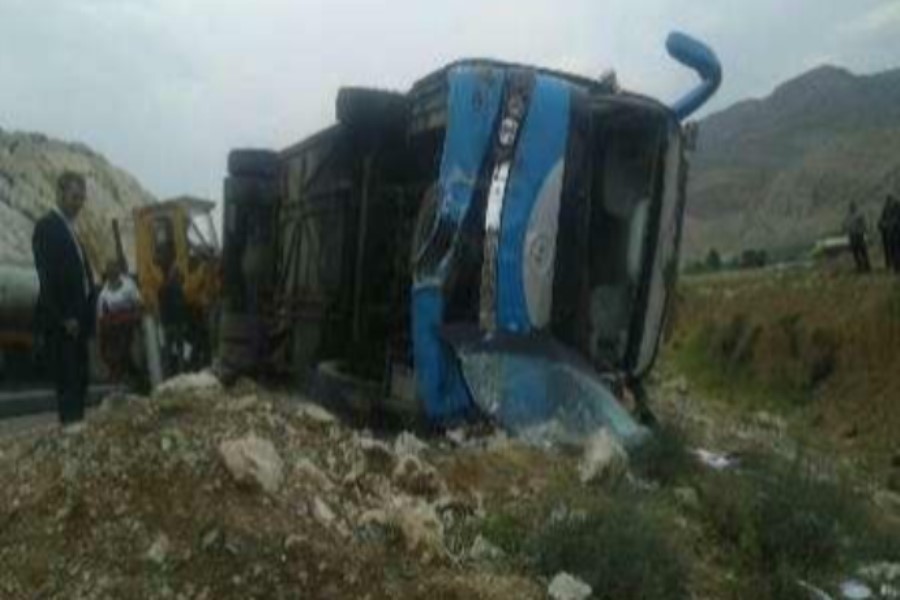Avtobuslar toqquşdu: yaralılar var