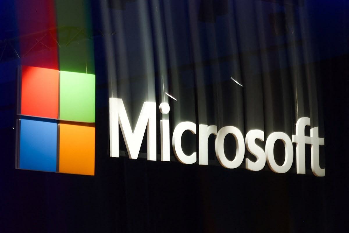 Microsoft səhmdarların təklif vermək hüququnu 2027-ci ilə qədər qoruyacaq