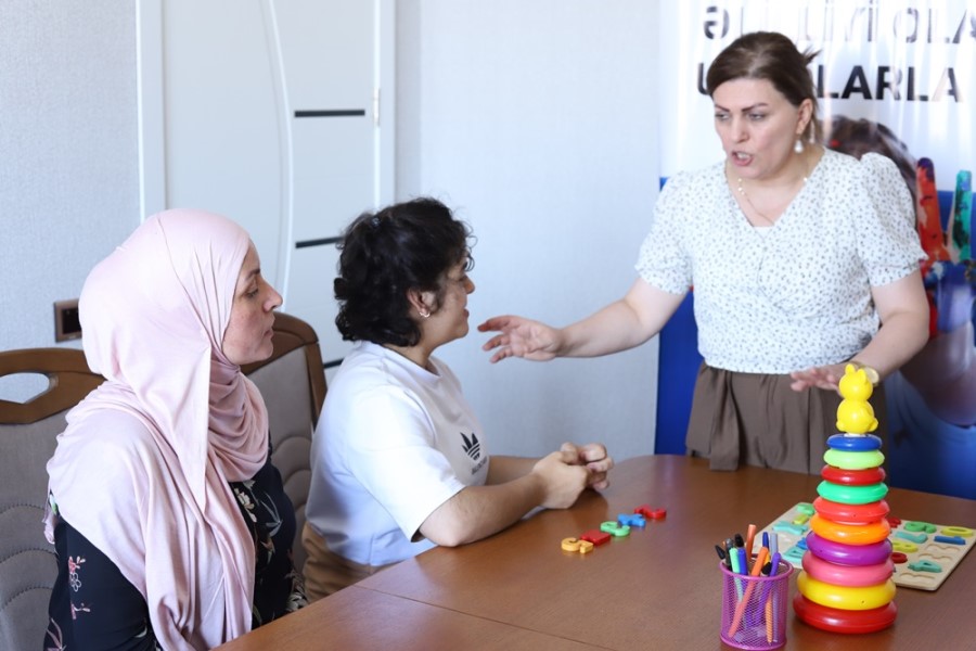 QHT “Əlilliyi olan uşaqlarla iş” layihəsini davam etdirir - FOTOLAR
