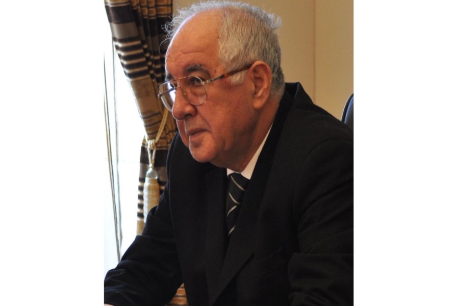 Hidayət Orucov və İrəvan teatrı: Bir ömrün mənəvi missiyası