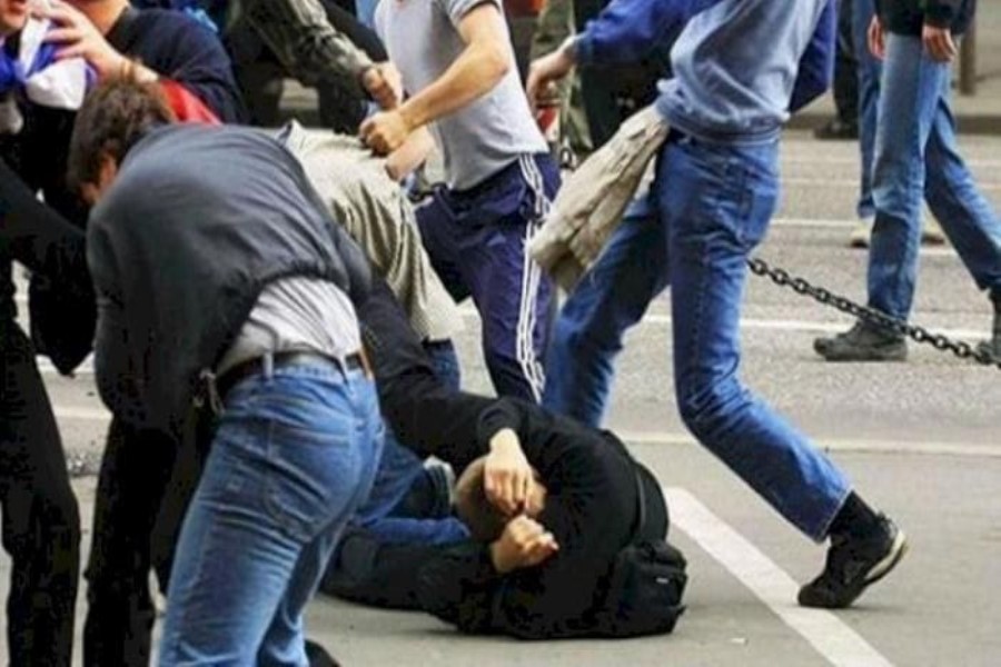 SON DƏQİQƏ:Toyda bıçaqlanma olub