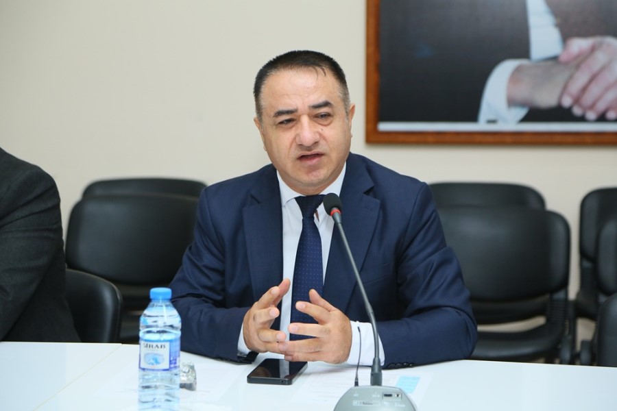 Əfqan Vəliyev: “Qərbi Azərbaycanın mədəni irsi millətin kimliyinin pasportudur”