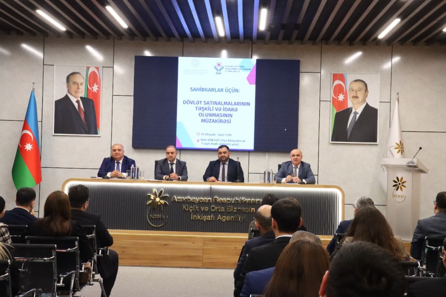 İqtisadi və Sosial Araşdırmalara Yardım İB dövlət satınalmalarında sahibkarların iştirakının artırılmasına dair müzakirə keçirib - FOTOLAR